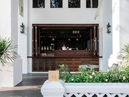 บุรีรัตนา - โรงแรมสำหรับผู้ใหญ่เท่านั้น (Burirattana - An Adults Only Hotel)4