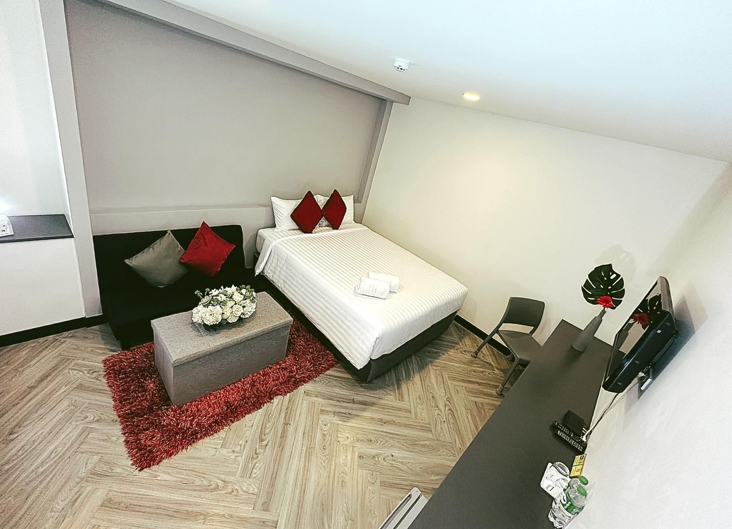 14 Sathorn hotel - No Parking3