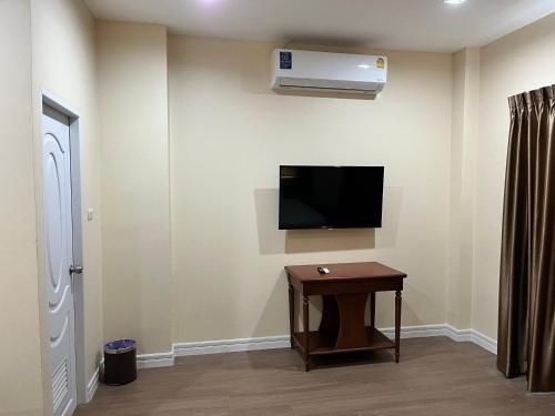 โรงแรมอันวารี (Anwari Hotel)4