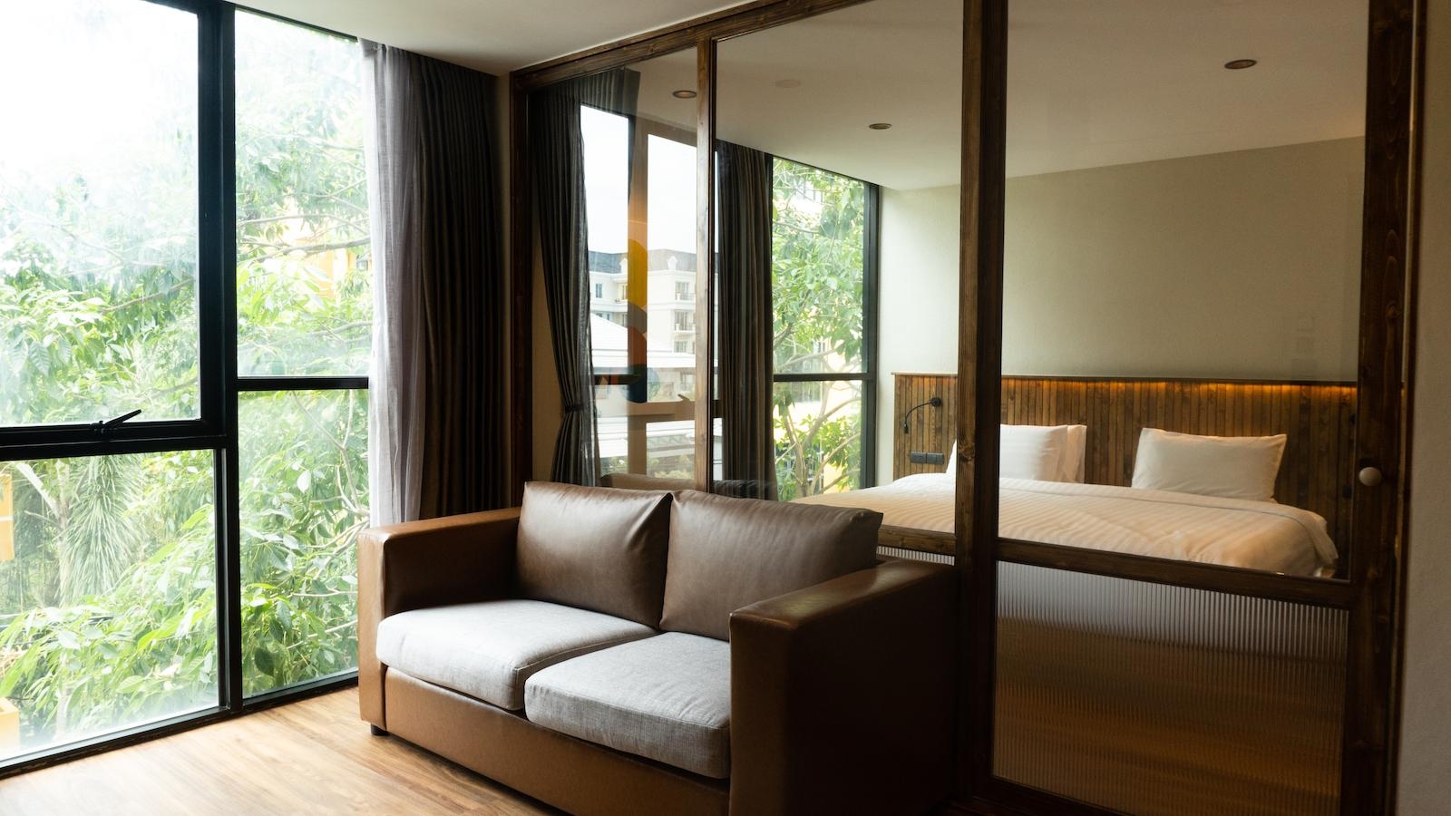 โรงแรมฆรารมณ์ (Karaarom Hotel)1