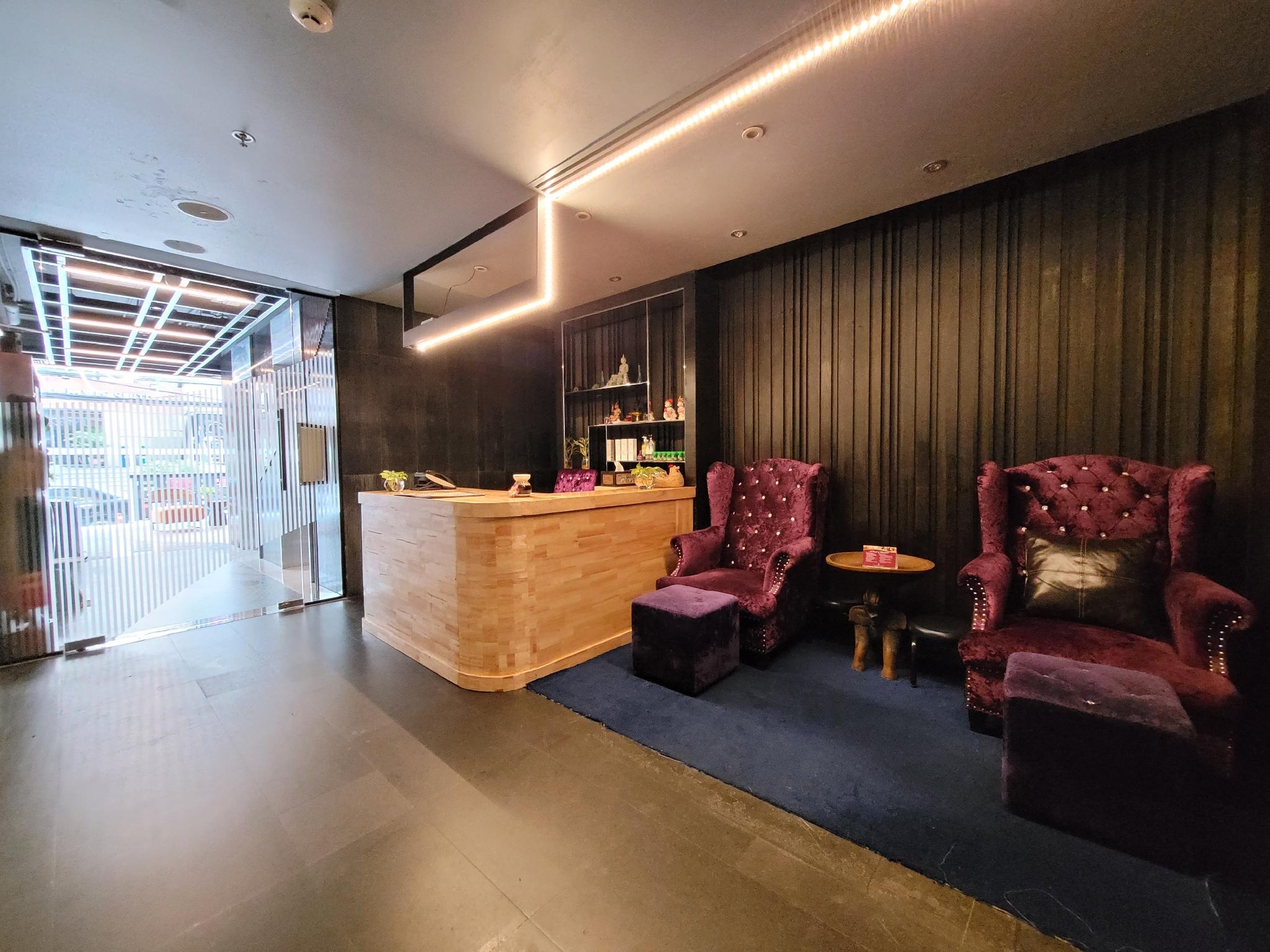 Citrus Sukhumvit 13 Nana Bangkok by Compass Hospitality2