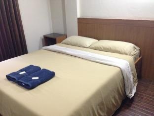White Orchid Inn Nana 22