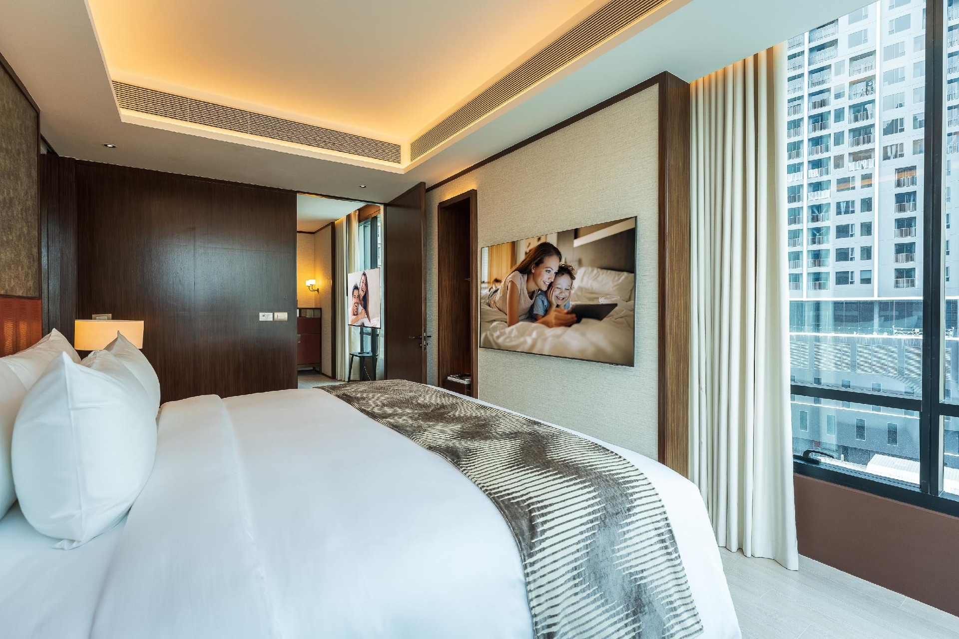 SILQ Hotel and Residence Managed by The Ascott Limited2