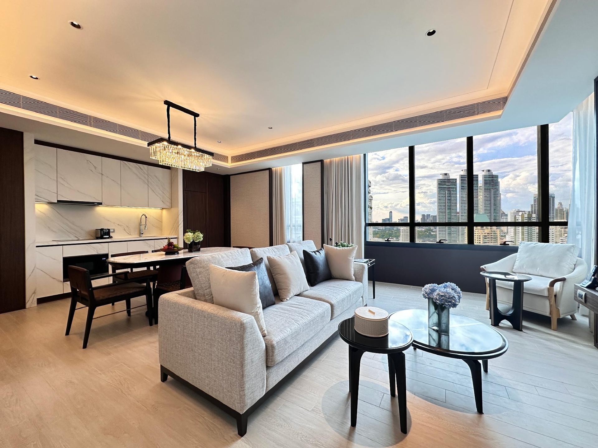 SILQ Hotel and Residence Managed by The Ascott Limited1