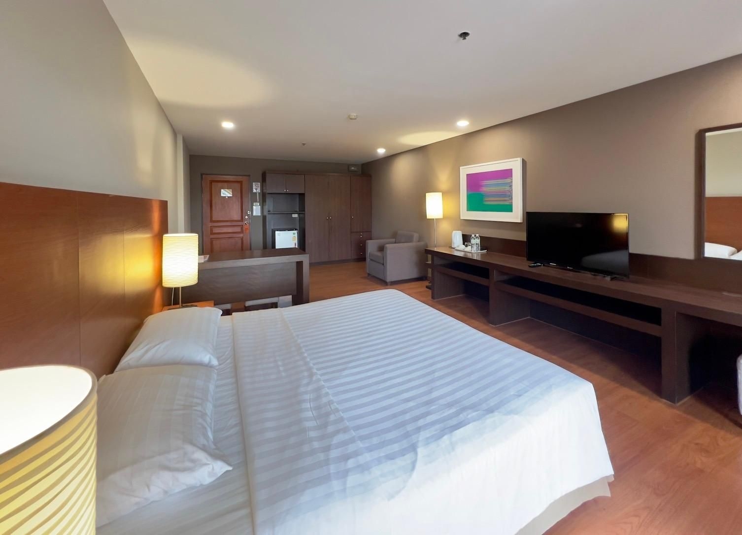 โรงแรมบียูเพลส กรุงเทพฯ (BU Place Hotel)2