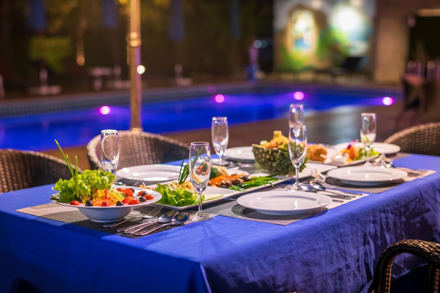 โรงแรมริเวอร์ ฟร้อนต์ กระบี่ (River Front Krabi Hotel)3