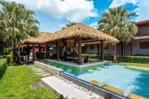 Malabar Pool Villa Phuket0