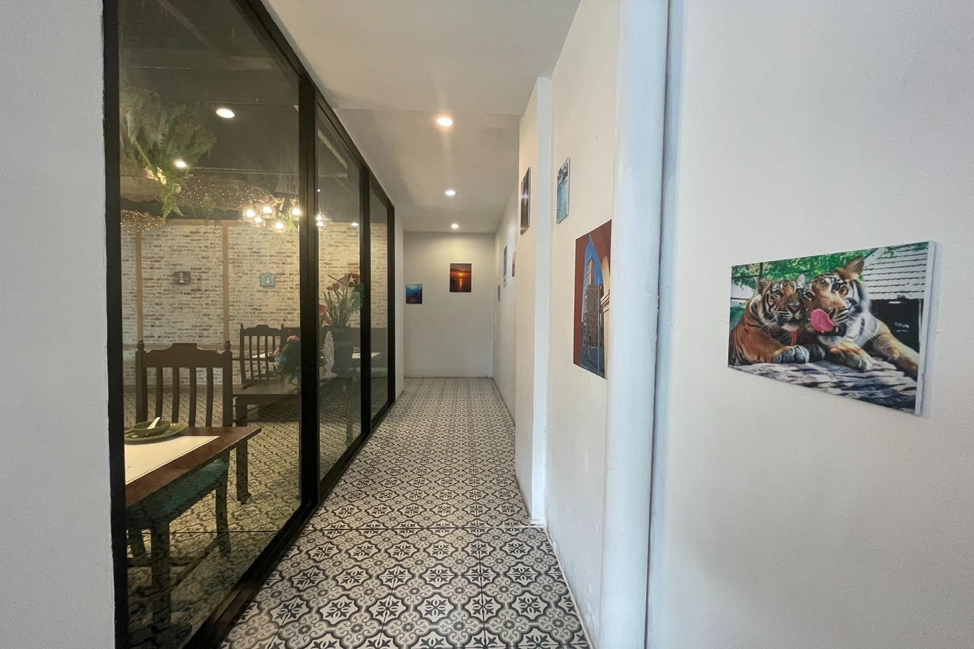 Sunflower Hotel4