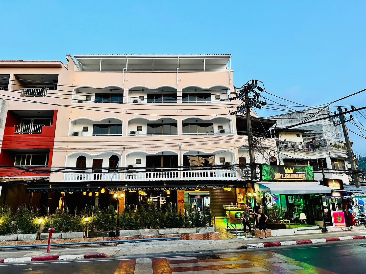 Lime Hotel0