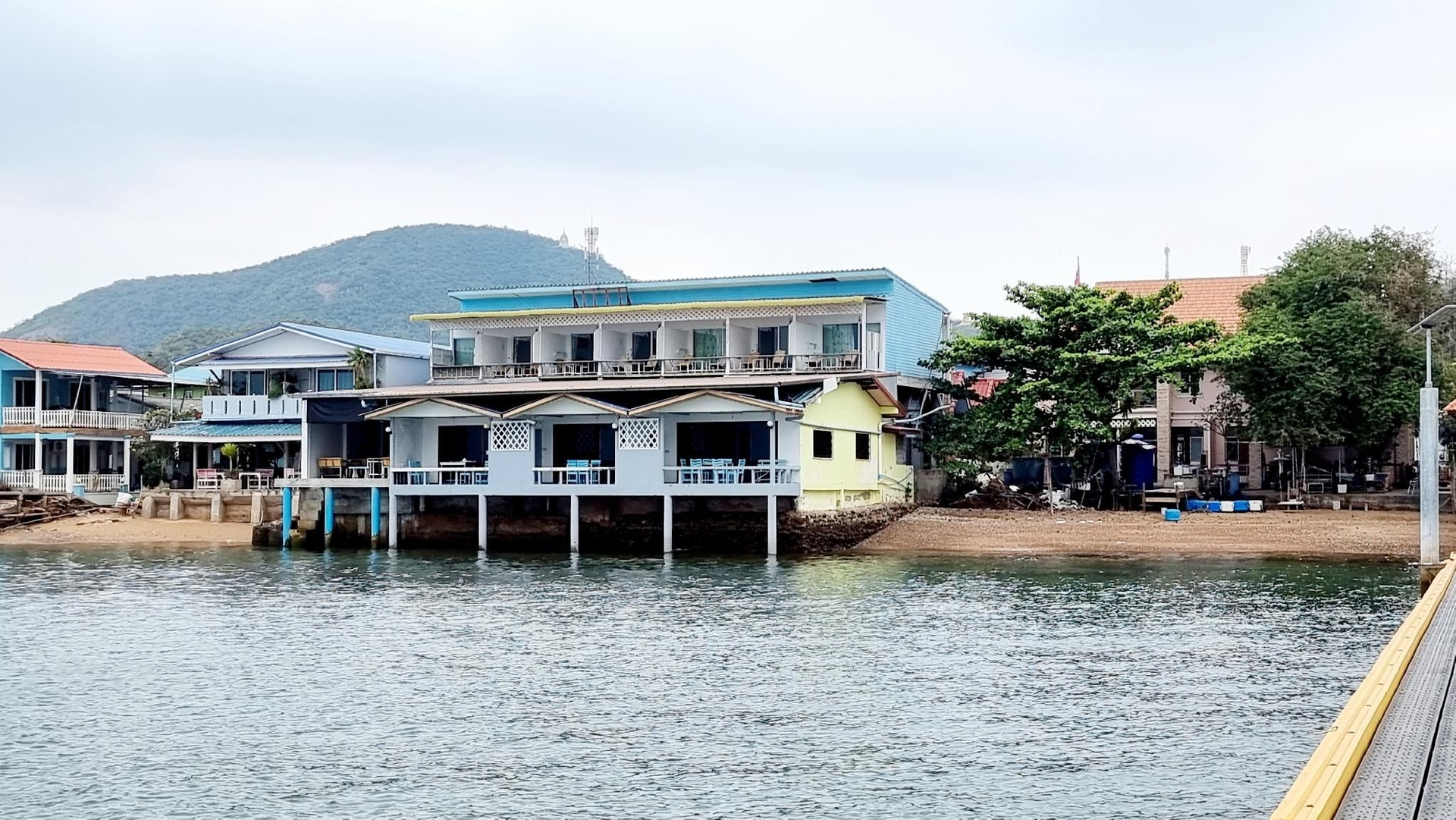 แฮปปี้เลิฟ 2 ซีวิว (HappyLove2 Seaview)0