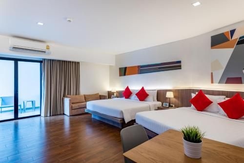 เจ อินสไปร์ โฮเทล พัทยา (J Inspired Hotel Pattaya)2