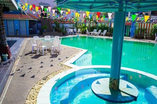 มารีน พารไดซ์ อ็องคอร์ (Marine Paradise Encore)1