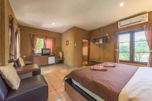 มนตรา การ์เด้น รีสอร์ท (Muntra Garden Resort)1