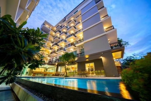 แอลเอชซี โฮเทล แอนด์ รีสอร์ต (LHC HOTEL AND RESORT)1