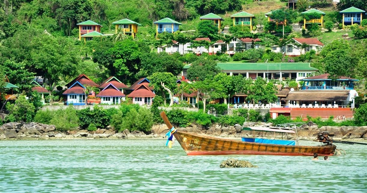 พีพี วิวพอยต์ รีสอร์ต (Phi Phi View Point Resort)0