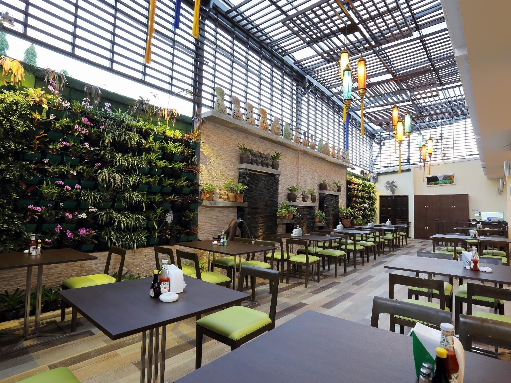 โรงแรมออน ภูเก็ต (ON Hotel Phuket)4
