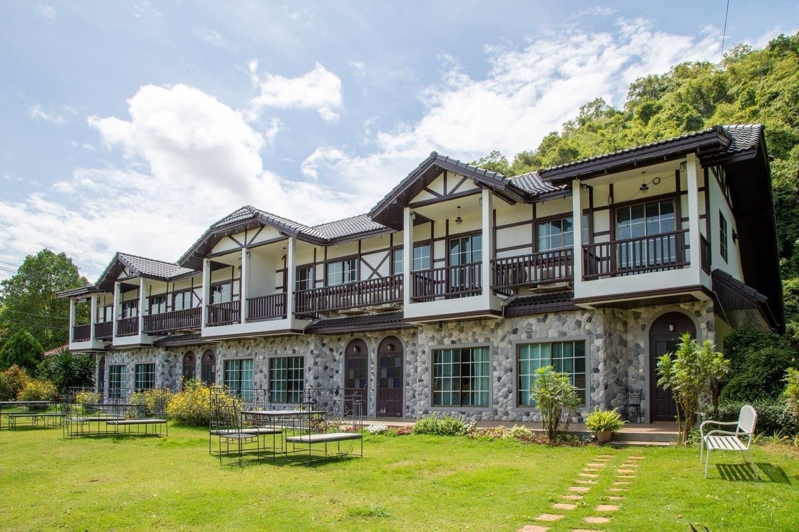 เดอะ ซีเคร็ต คลิฟฟ์ บูติก รีสอร์ท (The Secret Cliff Boutique Resort)3