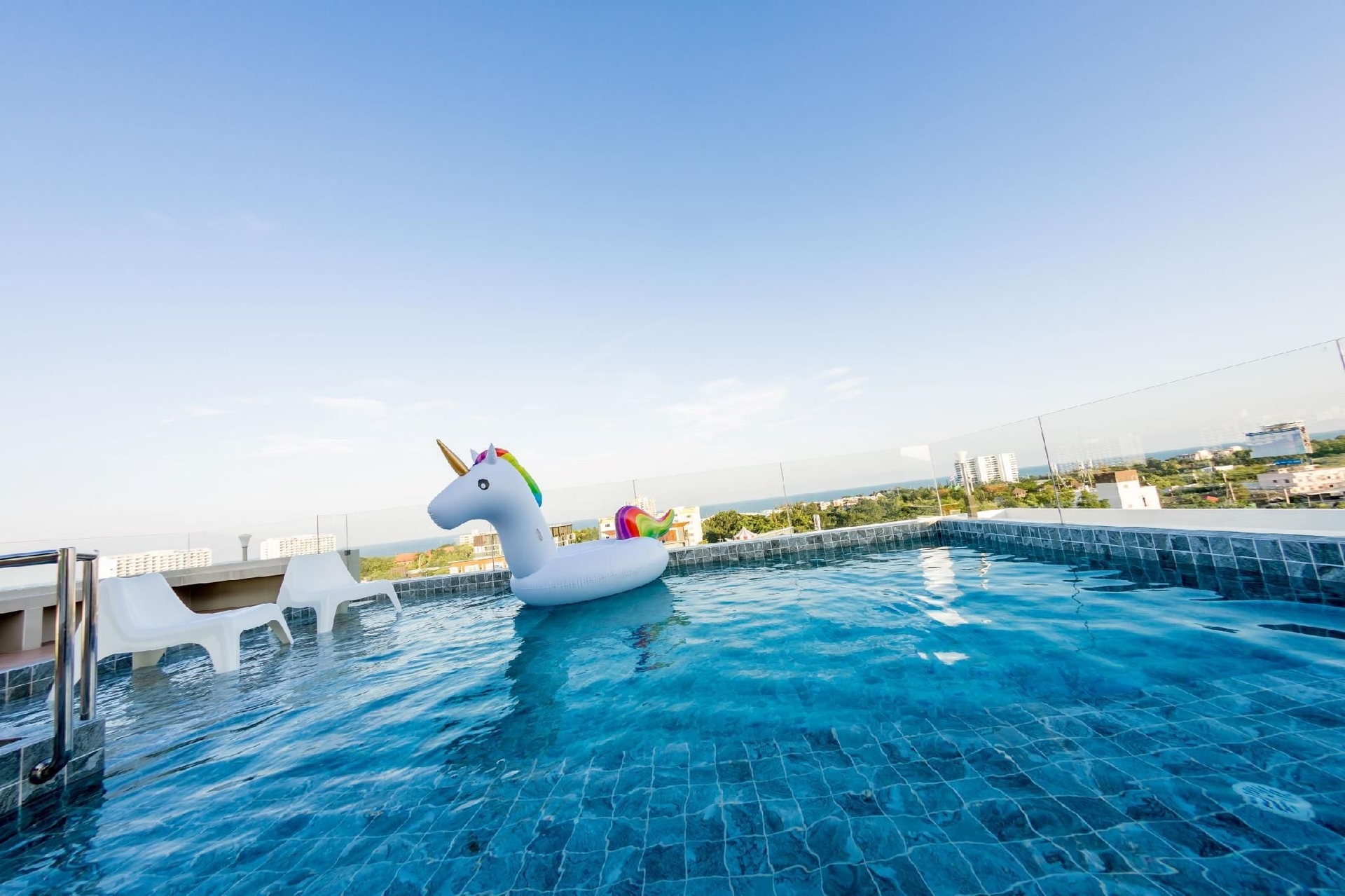 โรงแรมเกรซทาวน์ หัวหิน (Gracetown Hotel Hua Hin)4