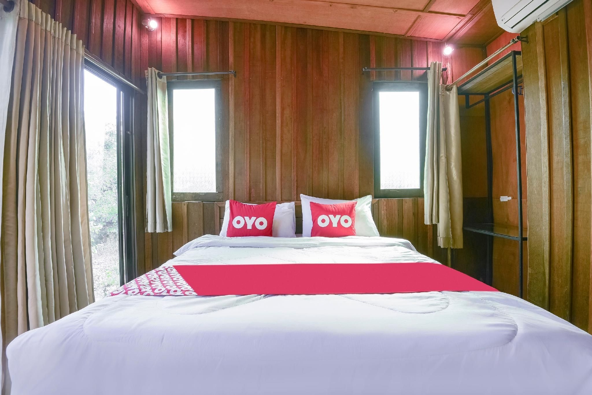 OYO 693 Tree House Cottage4