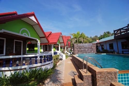 ลันตา เนเจอร์ บีช รีสอร์ต (Lanta Nature Beach Resort)2