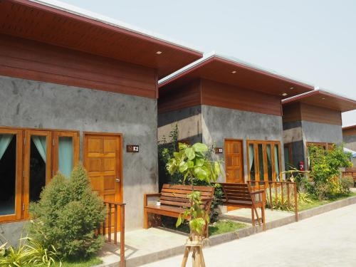 นาเวียงแก ริเวอร์วิว รีสอร์ต (Nawiengkae Riverview Resort)1