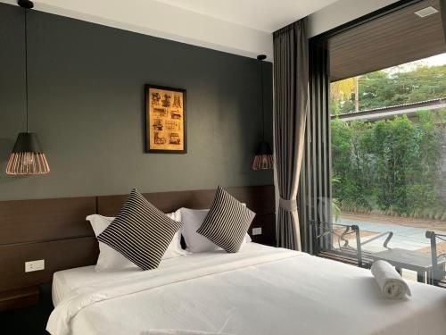 โรงแรมเดอะ เชส สมุย (The CHESS Samui Hotel)1