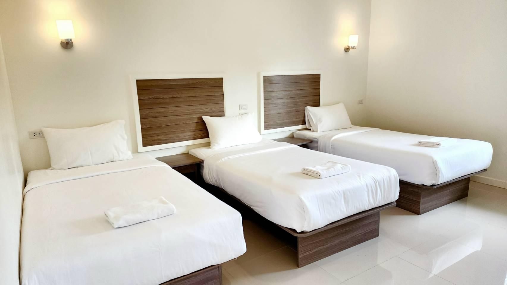 โรงแรมวัน ชุมพร (ONE Chumphon Hotel)1