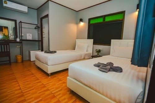 Eclipse Hostel and Bar2