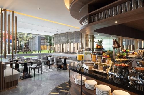 Oakwood Suites Tiwanon Bangkok4
