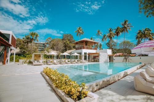 ลักซ์ทะเล ขนอม โฮเทล (LUXTALAY KHANOM HOTEL)3