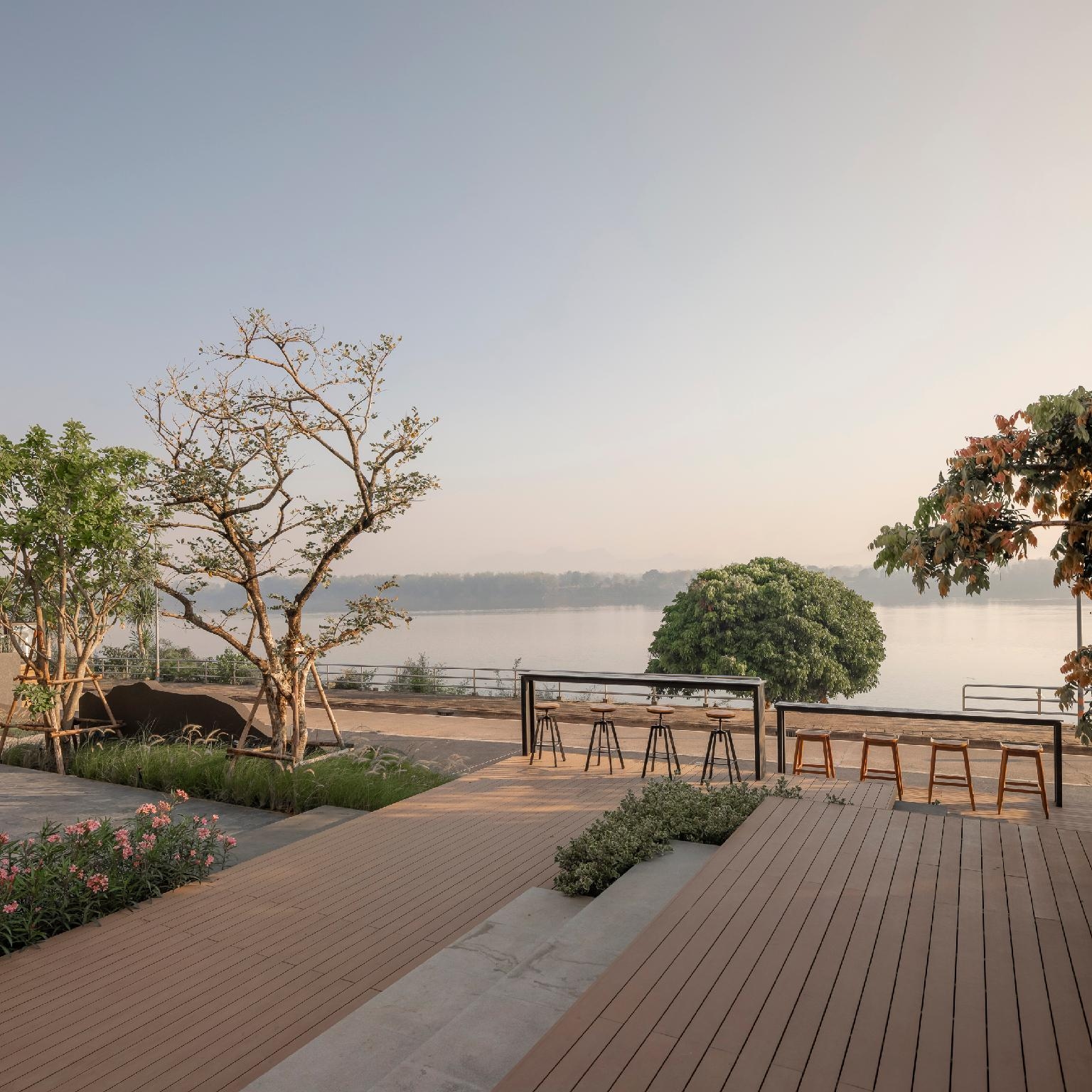 โรงแรมชีวาโขง นครพนม (Chewa Khong Hotel Nakhon Phanom)4
