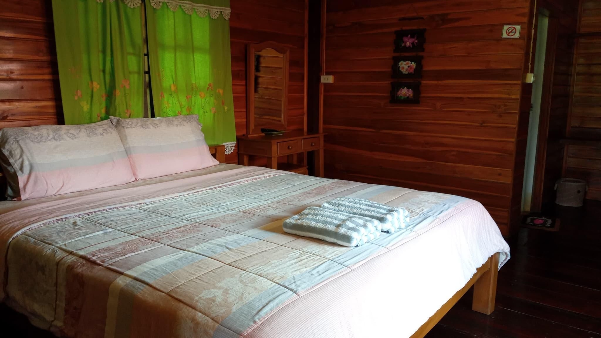 บ้านไร่แม่ทารีสอร์ท (Baanraimaetha Resort)1