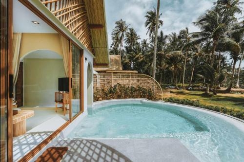 ไฮด์เอาท์ เกาะกูด (Hideout Koh Kood)1