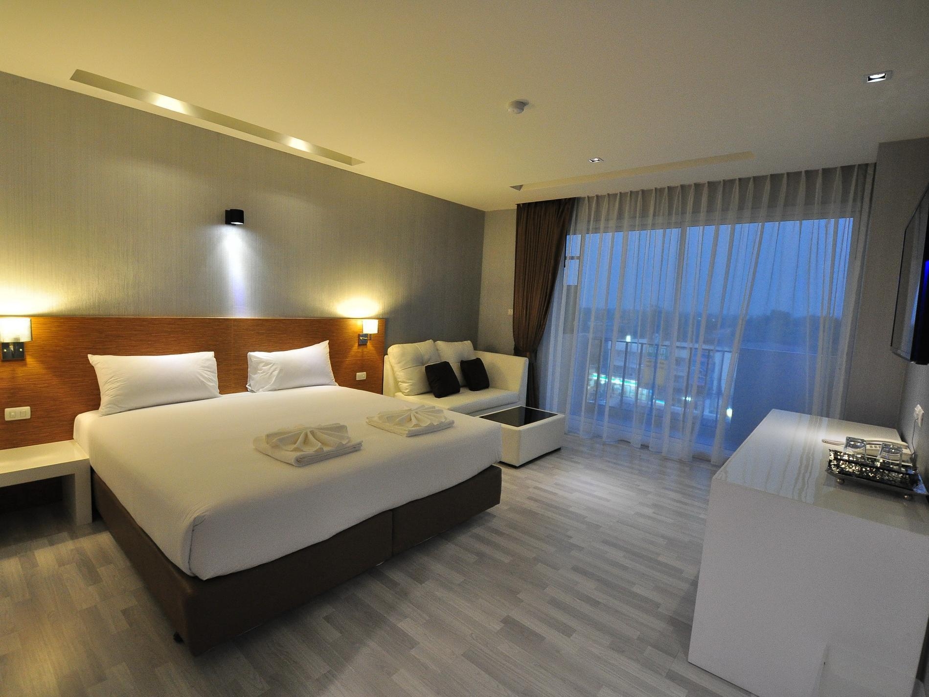 โรงแรมทันเซโน (Tanzeno Hotel)4