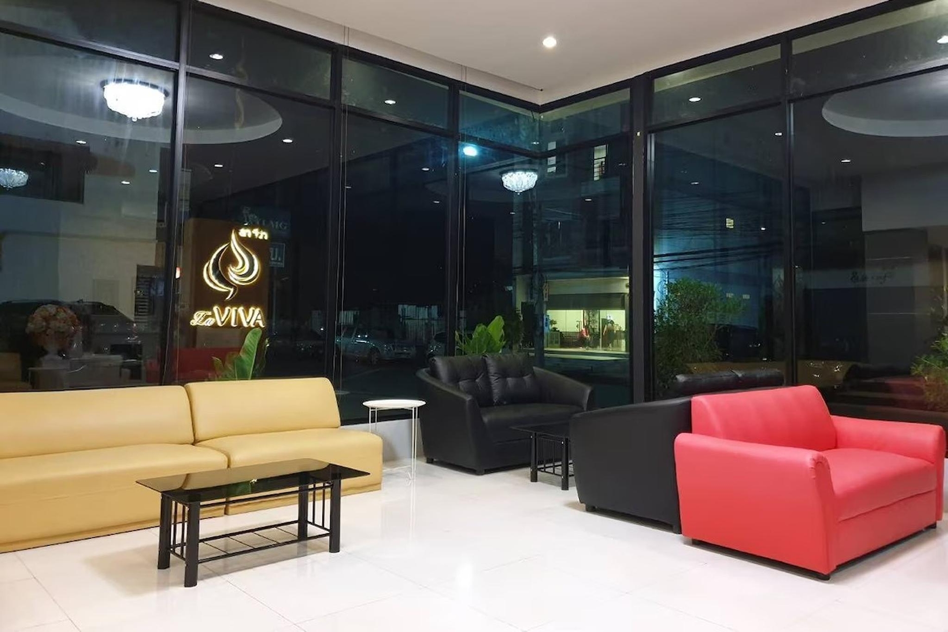 ลา วีว่า โฮเทล (La VIVA Hotel)4