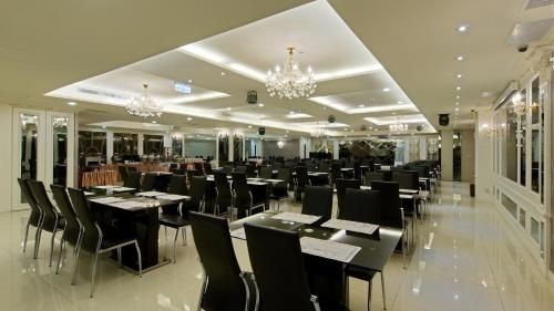 โรงแรมฮาร์โมเนียส (Harmonious Hotel)3