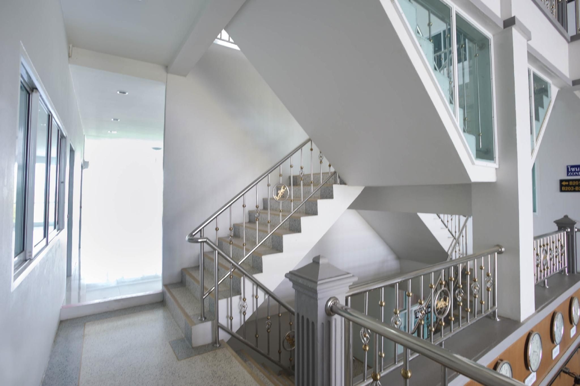 โอโย 75394 ศักดิ์ทอง แกรนด์ โฮเทล (OYO 75394 Sakthong Grand Hotel)3