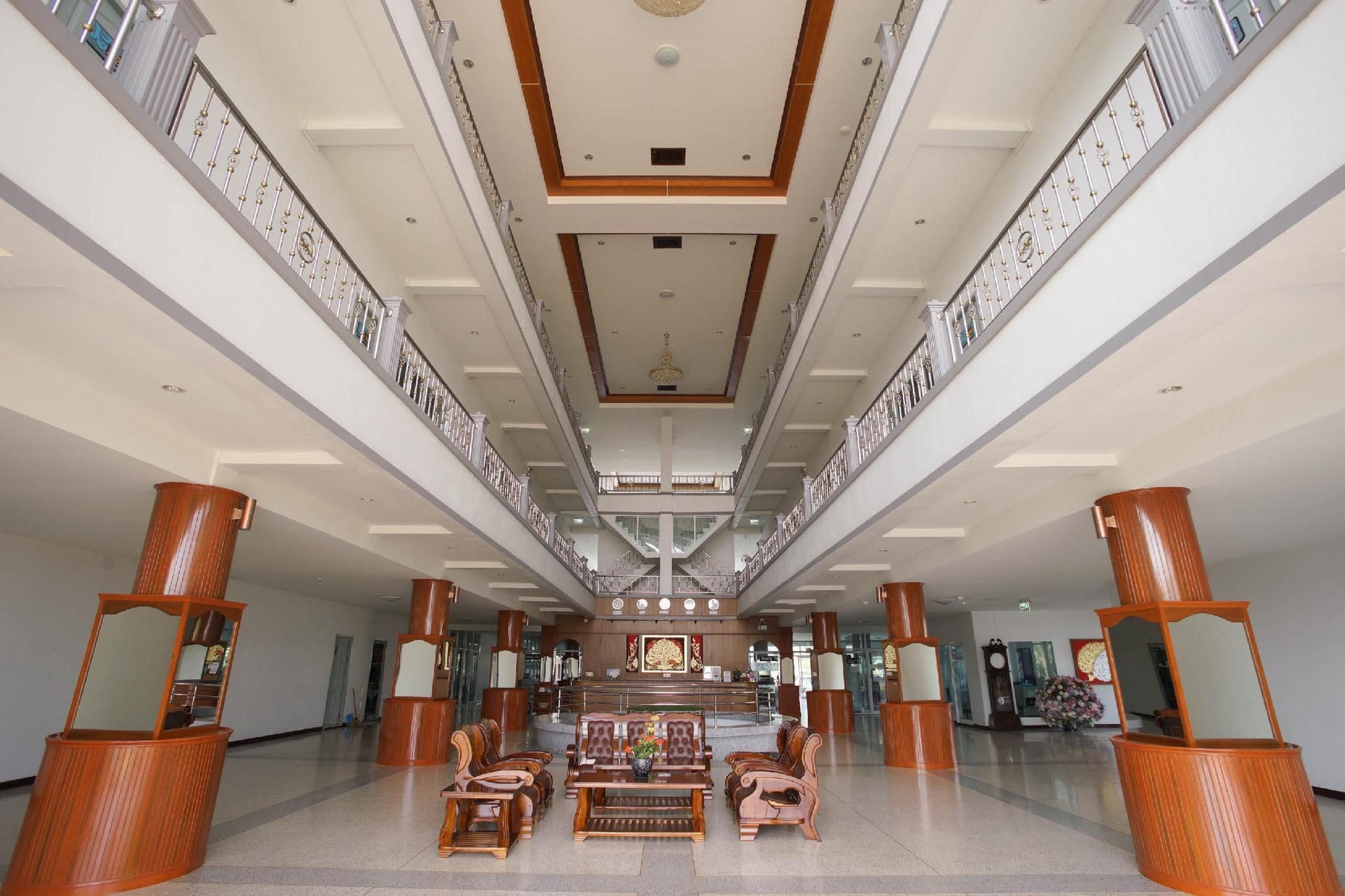 โอโย 75394 ศักดิ์ทอง แกรนด์ โฮเทล (OYO 75394 Sakthong Grand Hotel)4