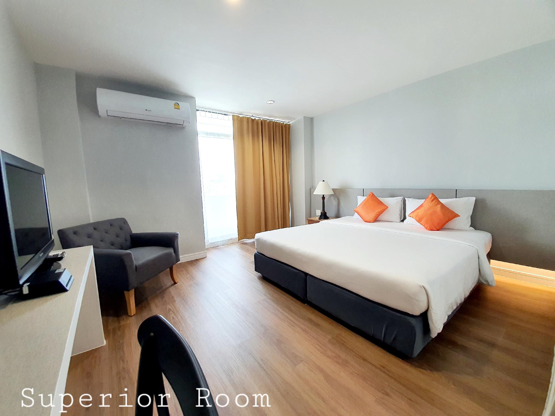โรงแรมเดอะ มาเจสติค สกลนคร (The Majestic Sakon Nakhon Hotel)2