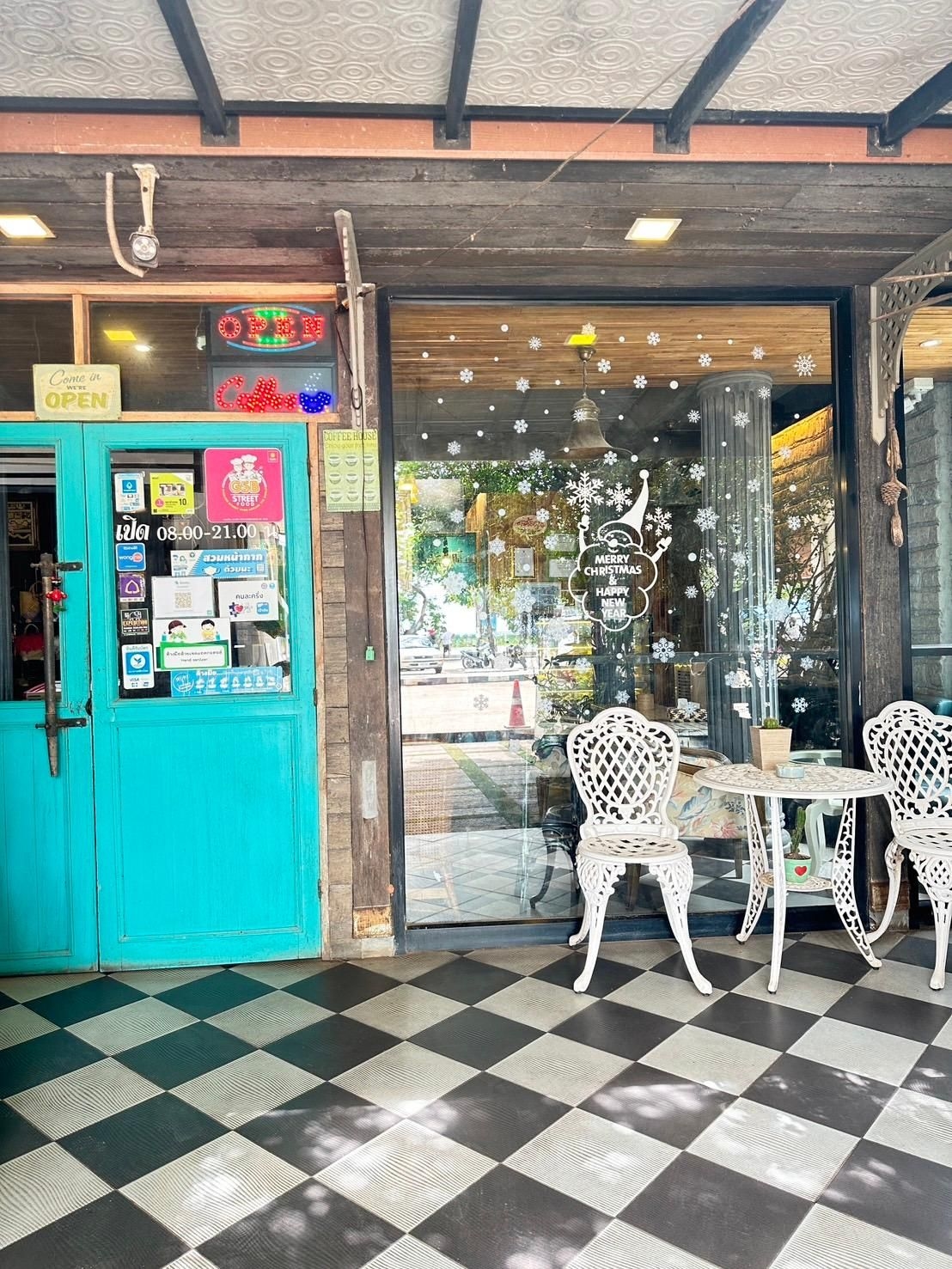 เลน้อยบุรี (Le Noi Buri)4