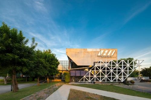 โรงแรมเดอะ เวโล (The VELO'S hotel and BMX pump track)3