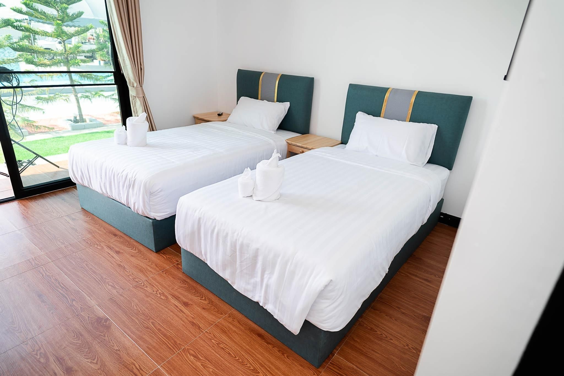 แอร์ ไดมอนด์ รีสอร์ท (Air Diamond Resort)1