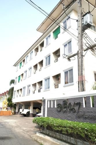 Now's Hostel0