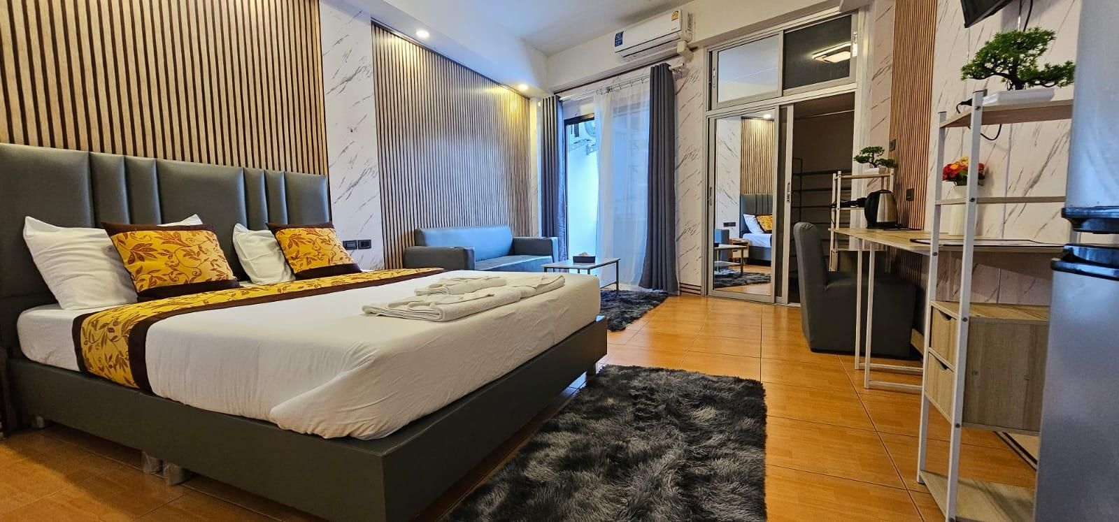 Xcess Residence1