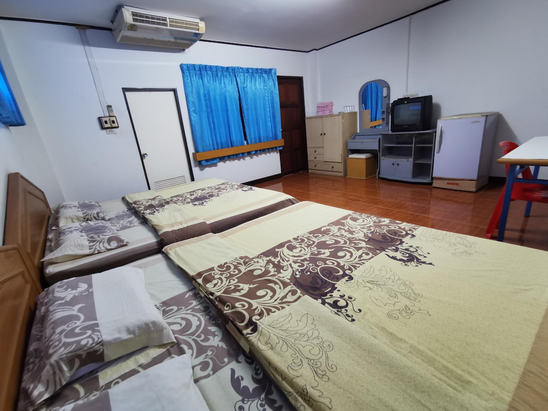 โรงแรมสุเมรี (Sumeree Hotel)2
