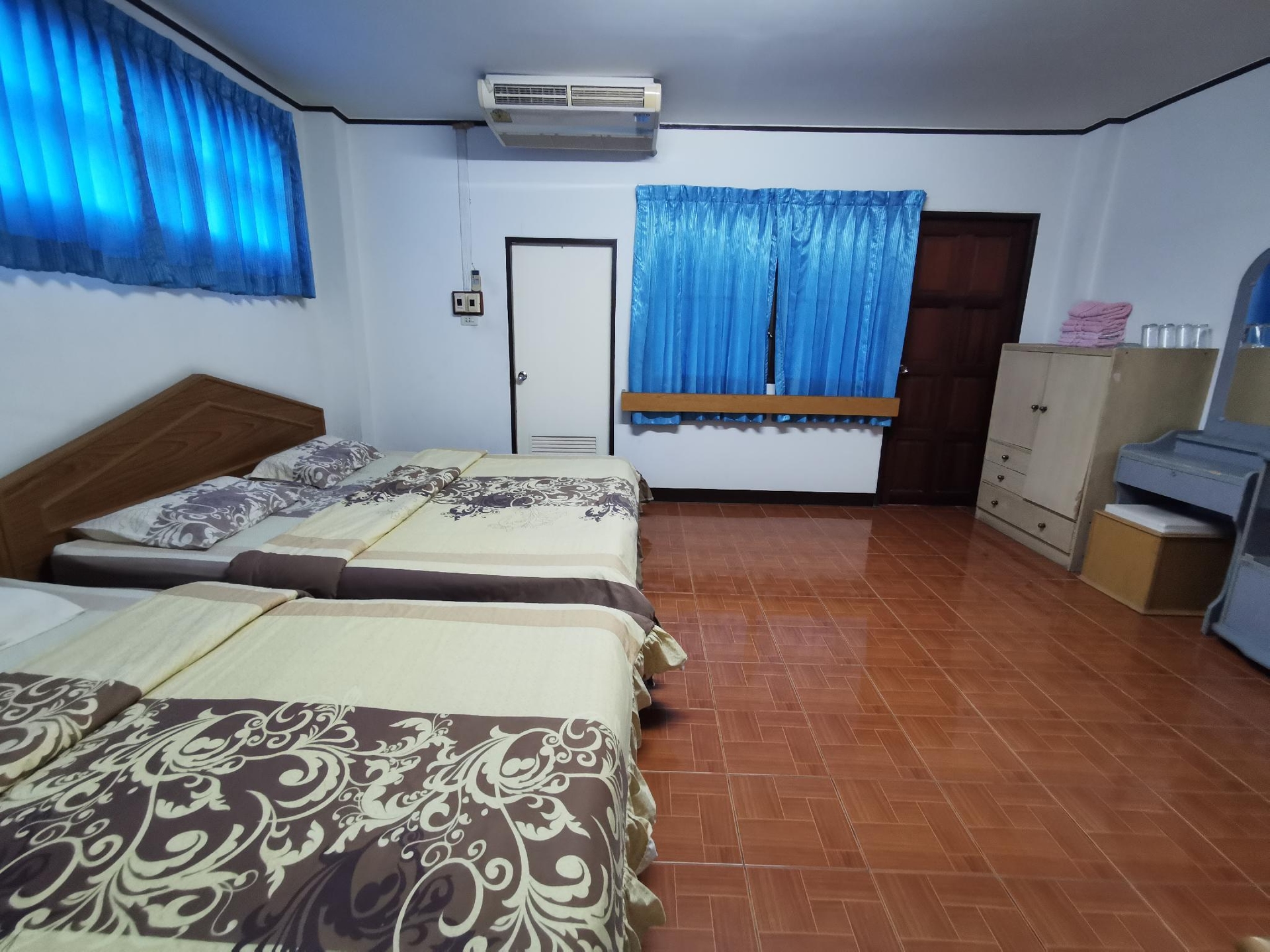 โรงแรมสุเมรี (Sumeree Hotel)3