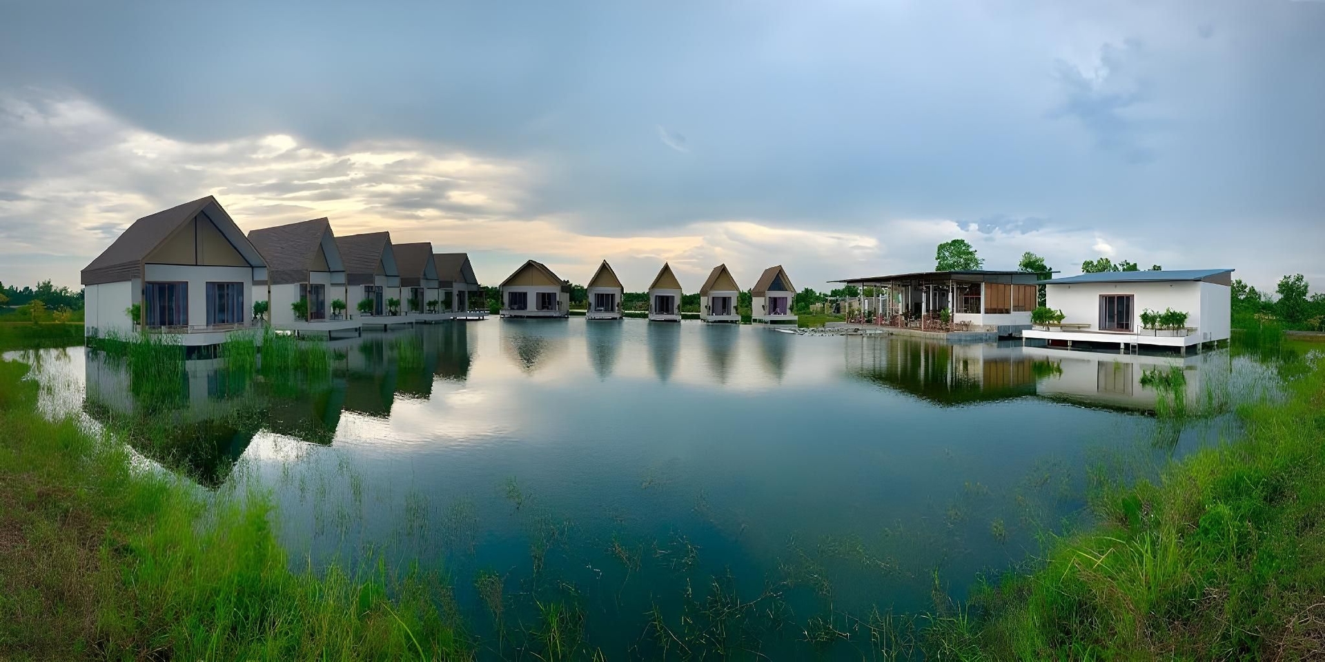 บุรีจันท์ รีสอร์ต (Burichan Resort)0