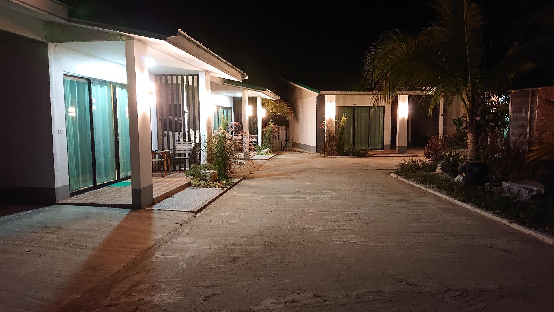 หอมสวัสดิ์ วิลเลจ รีสอร์ท (Hom Swat Village resort)3