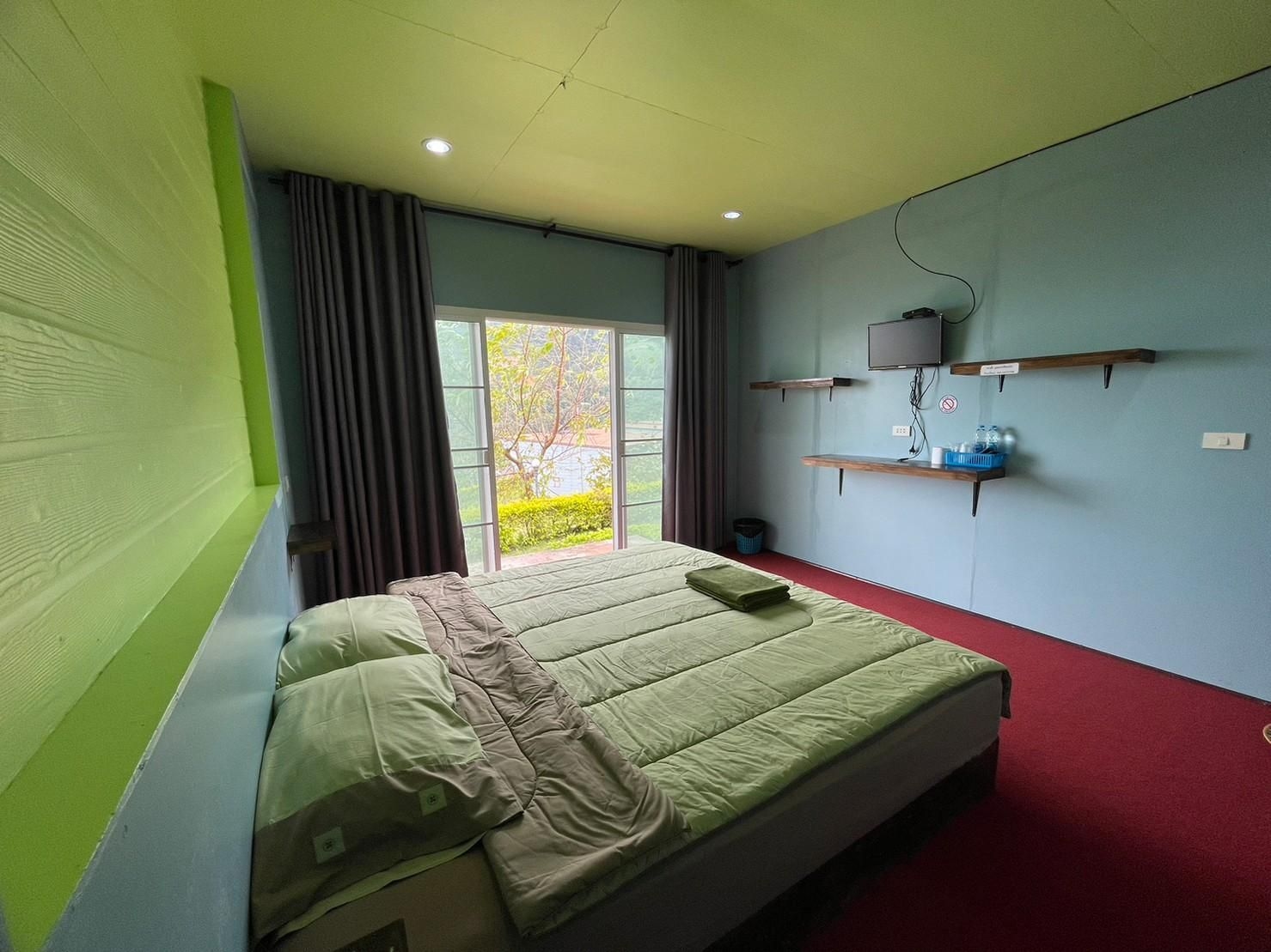 Phatang Phumhok Resort0