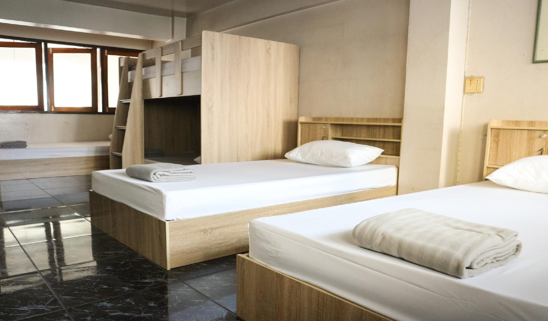 ดีพ สลีป โฮสเทล กรุงเทพ (Deep Sleep Hostel Bangkok)2